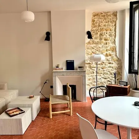 Apartment T2 Typique Et Decore Avec Gout - Quartier Vauban Marseille